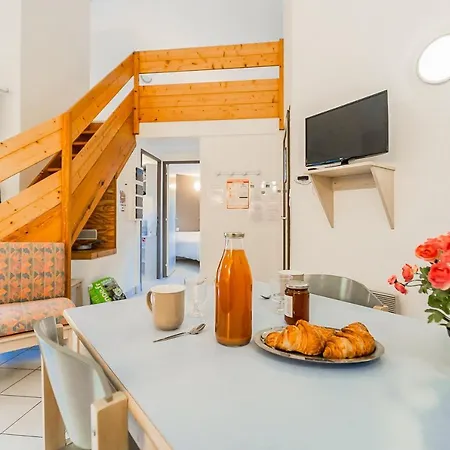 Casa vacanze Village De De Blajoux Quezac (Lozere)
