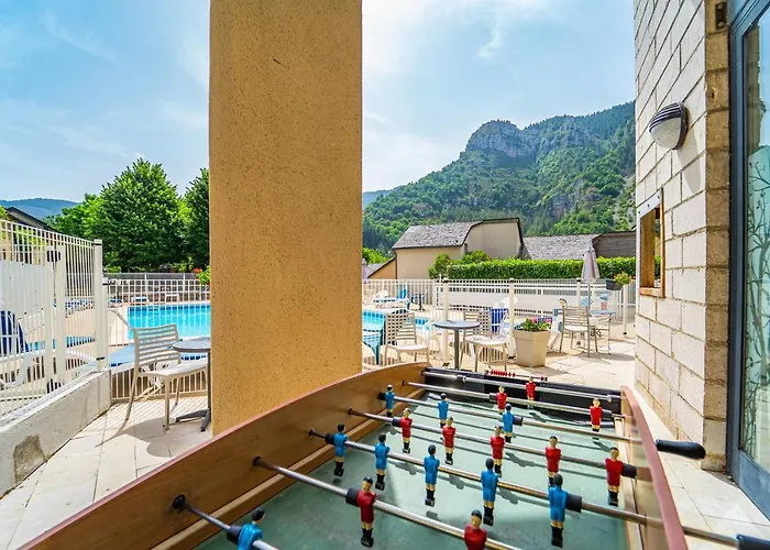 Village De De Blajoux 度假居